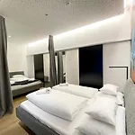 Blackhome Graz I Contactless Check-In