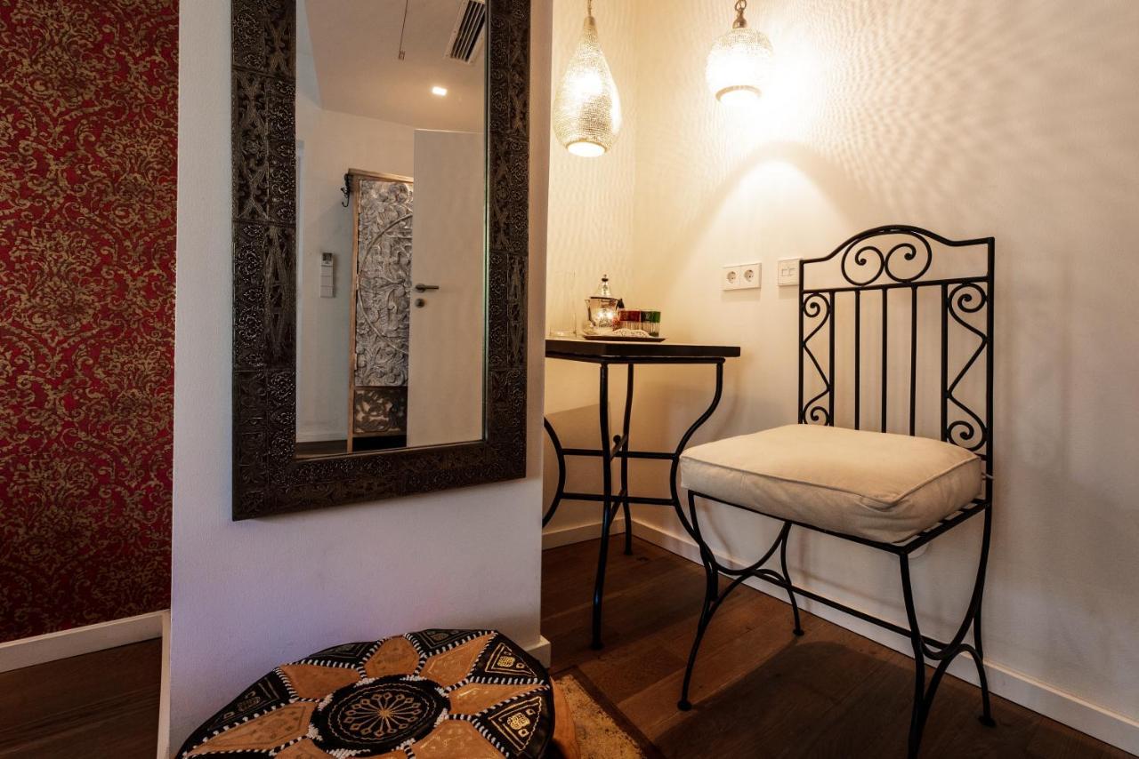 Blackhome I Contactless Check-in 4*